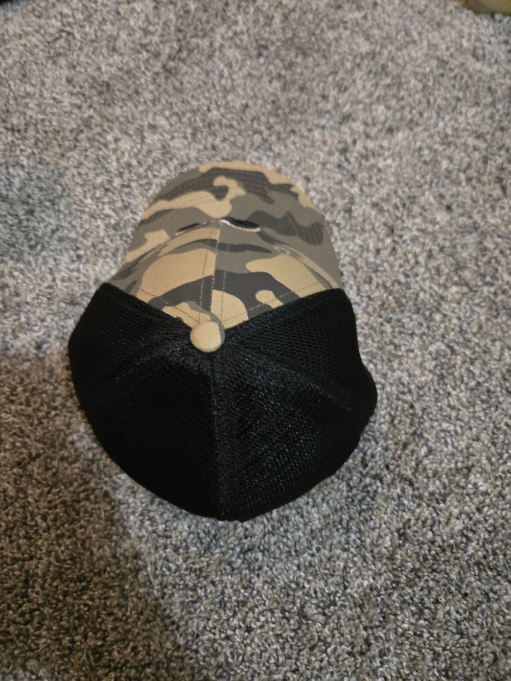 New Era Kids Oakland A's Camo Trucker Hat in Green and Black